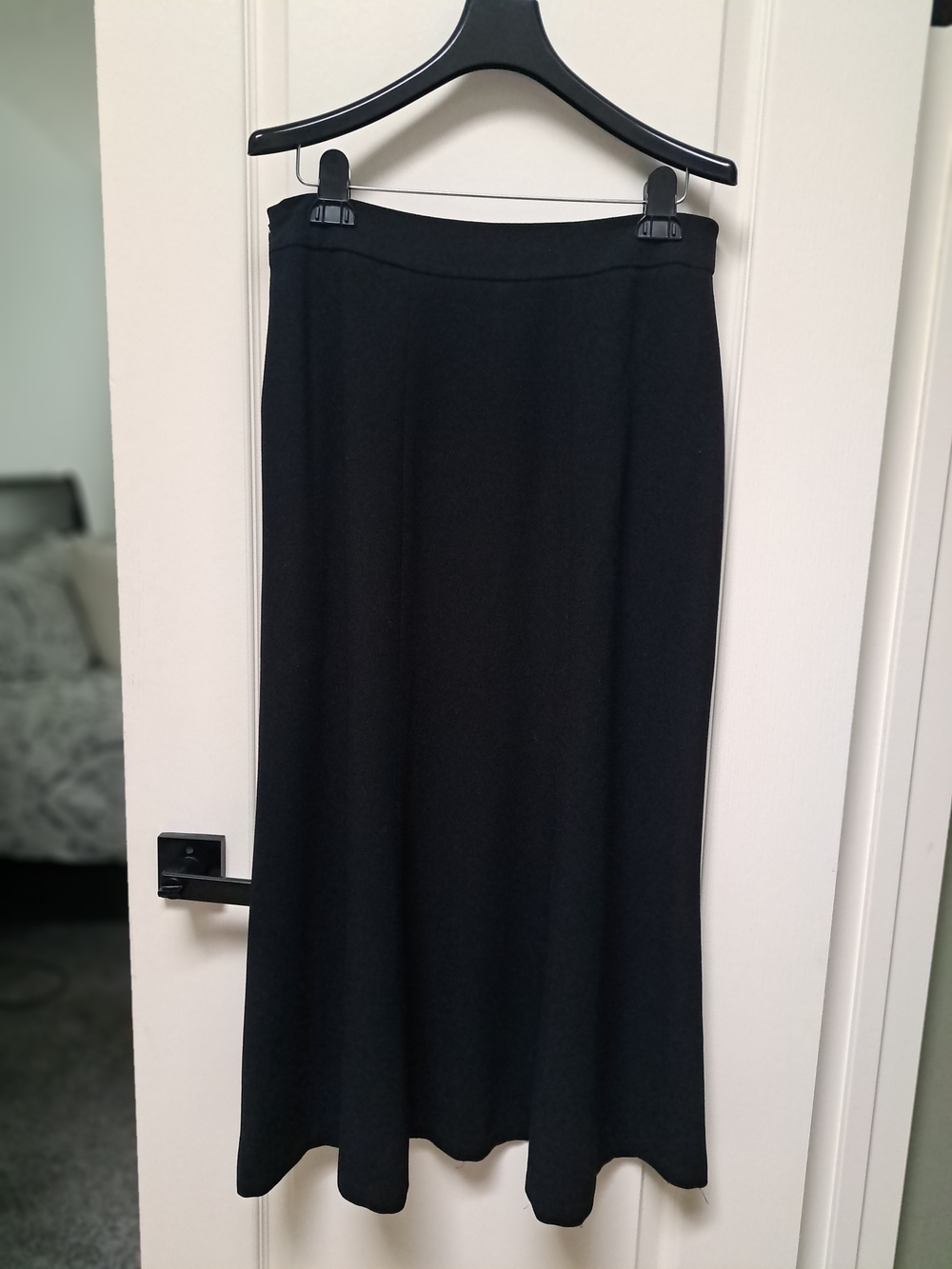 Conrad C Collection Classic Black Women's Skirt - Timeless A-Line Design